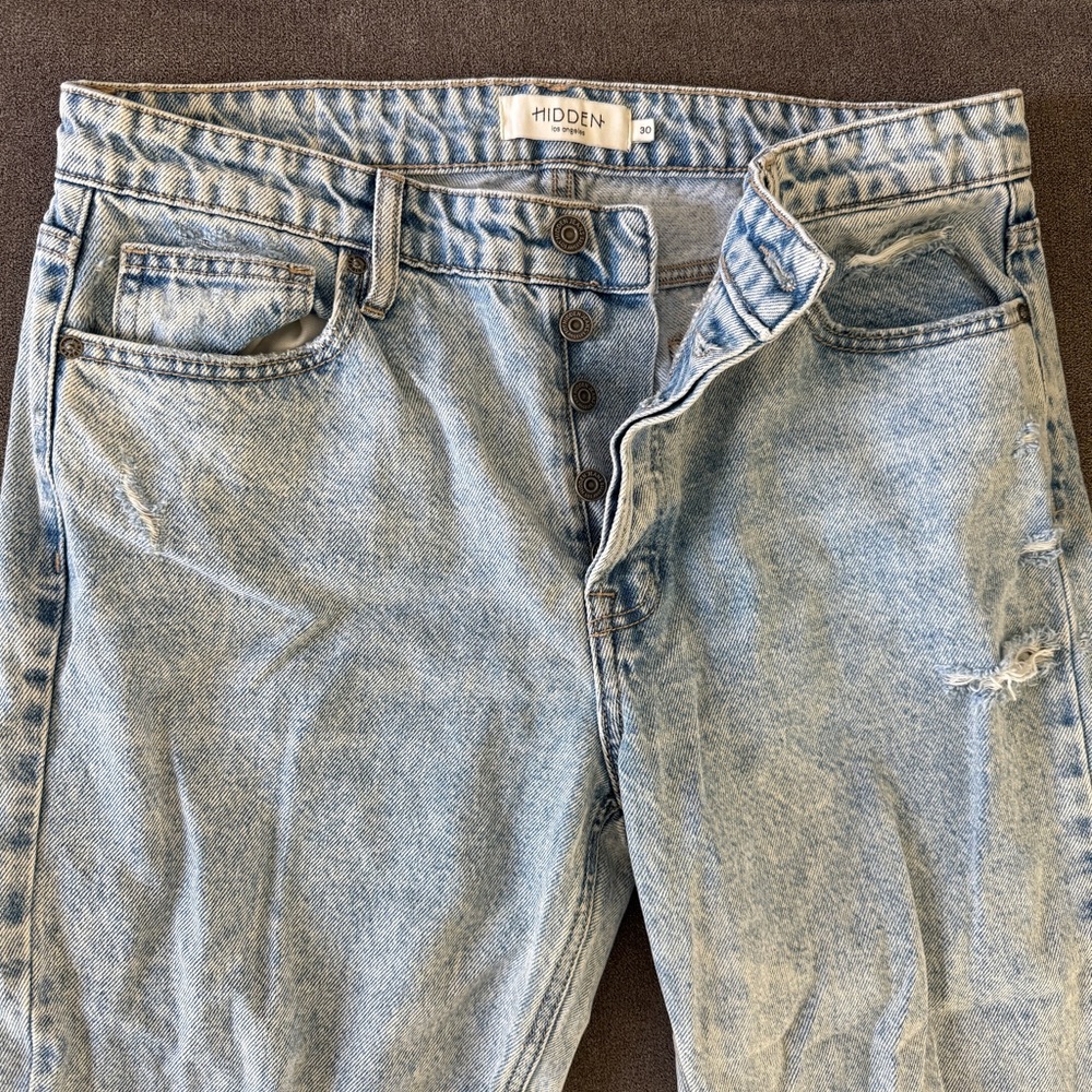 Hidden straight leg jeans